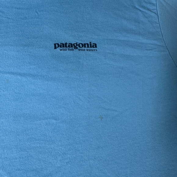 Patagonia Men's Blue T-Shirt - Picture 3 of 5